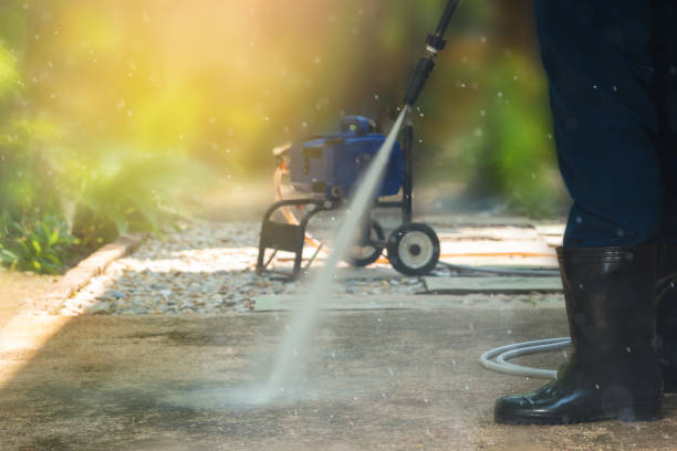 Best Animal Enclosure Cleaning  in Hermosa Beach, CA